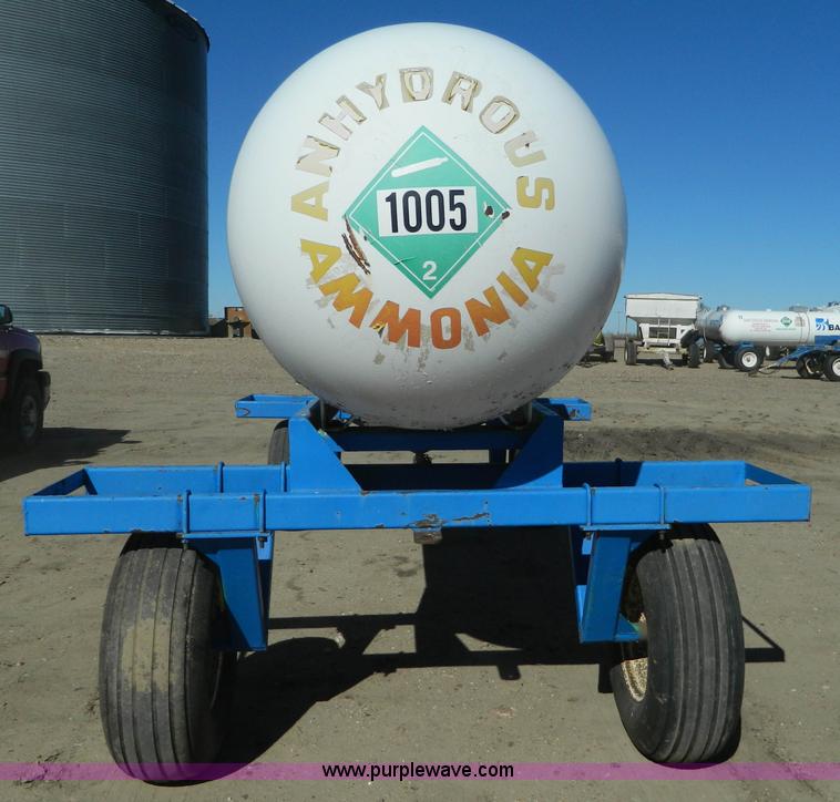 image for item J5190 Delumn Shamrock anhydrous ammonia nurse tank