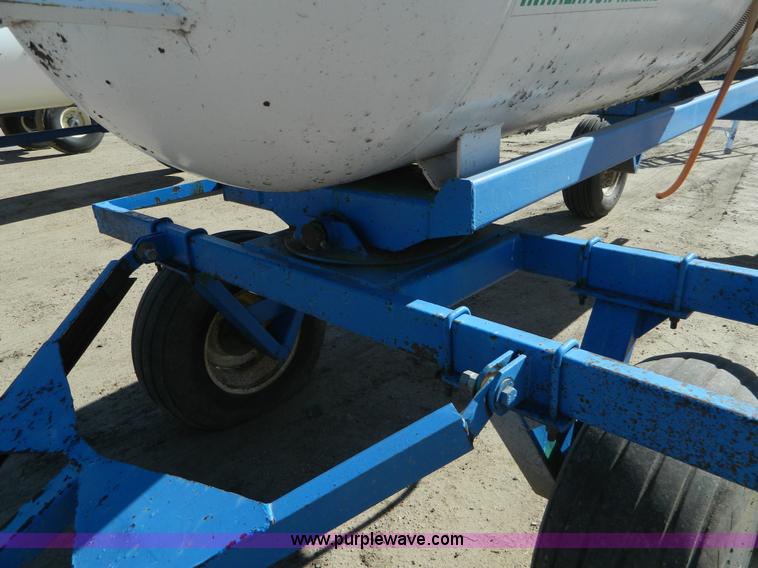 image for item J5190 Delumn Shamrock anhydrous ammonia nurse tank