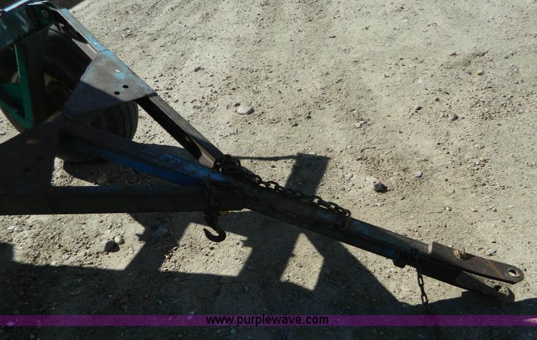 image for item J5193 Anhydrous ammonia nurse tank