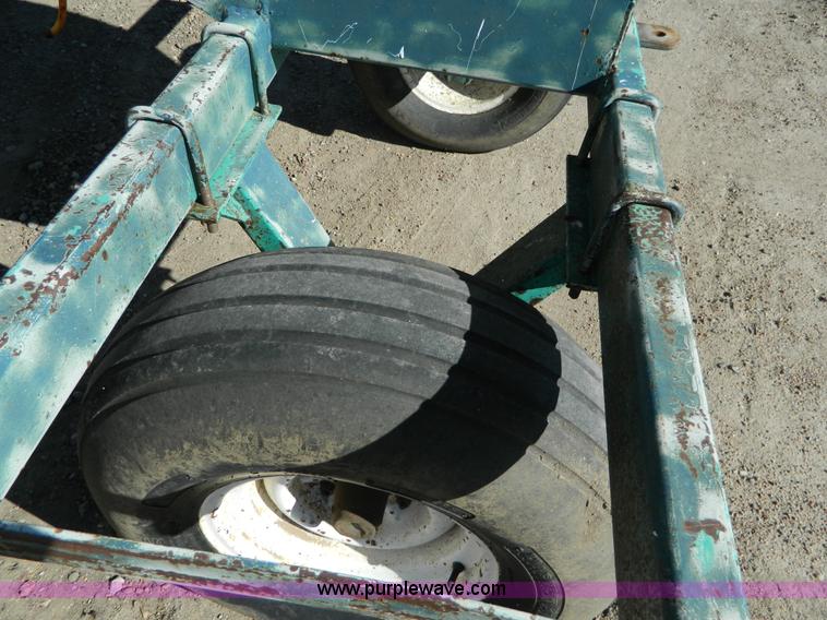 image for item J5193 Anhydrous ammonia nurse tank