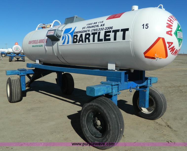 image for item J5206 Anhydrous ammonia nurse tank