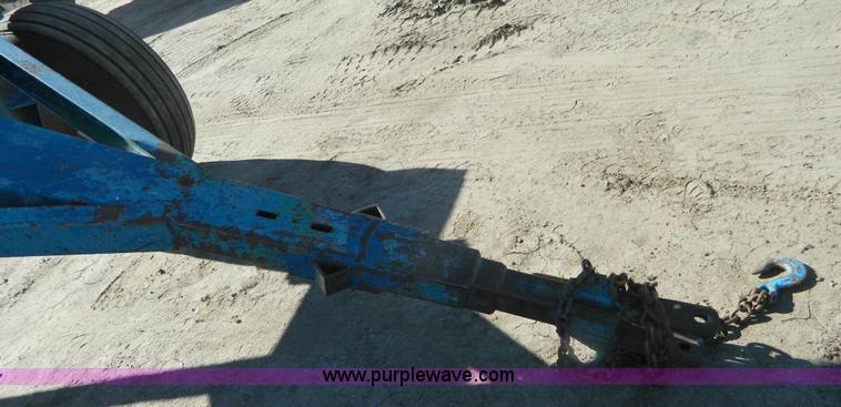 image for item J5206 Anhydrous ammonia nurse tank