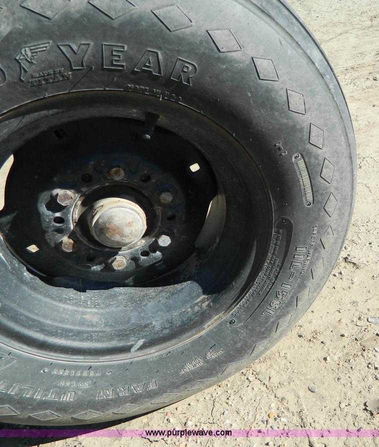 image for item J5206 Anhydrous ammonia nurse tank