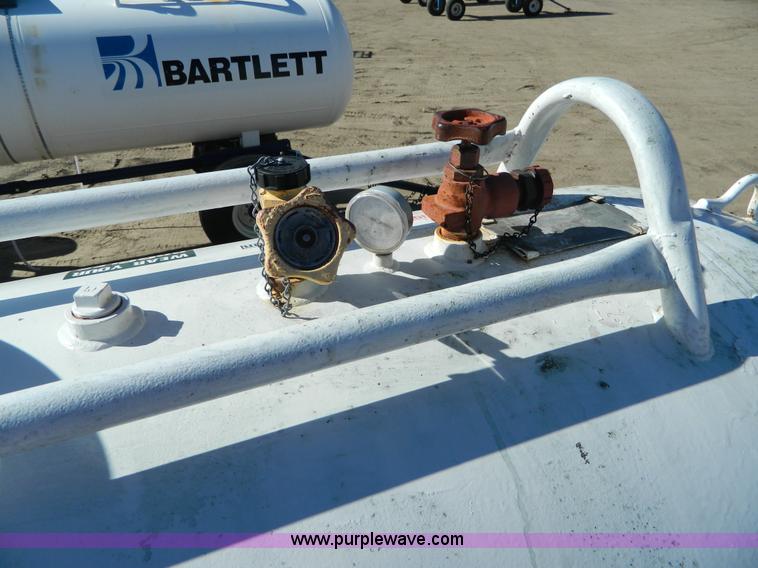 image for item J5206 Anhydrous ammonia nurse tank