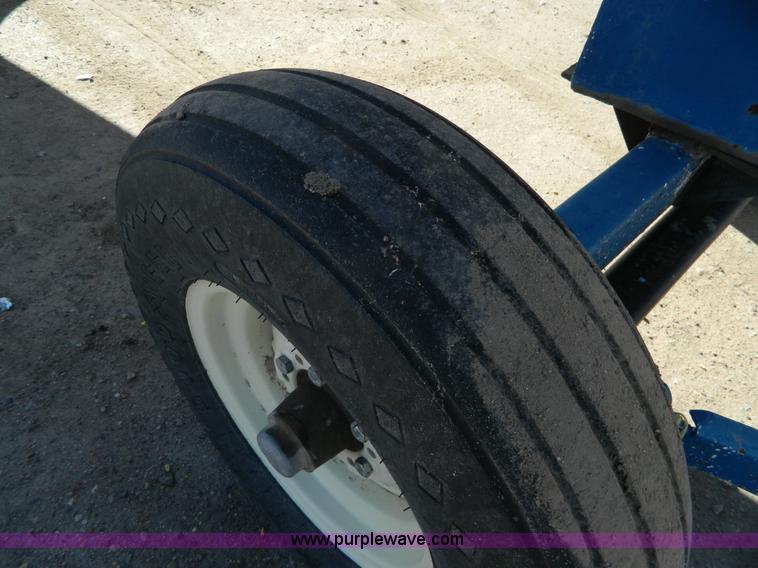 image for item J5208 Anhydrous ammonia nurse tank