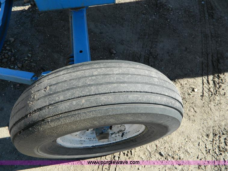 image for item J5209 Anhydrous ammonia nurse tank