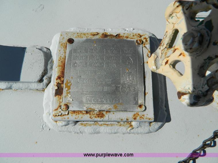 image for item J5209 Anhydrous ammonia nurse tank