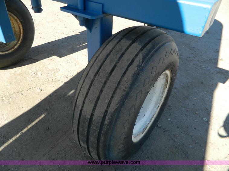 image for item J5210 Anhydrous ammonia nurse tank