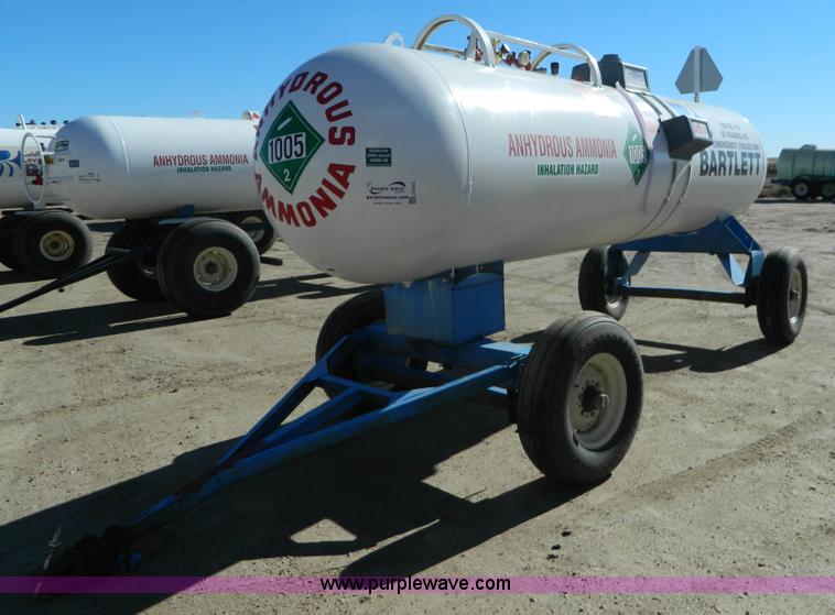 image for item J5212 Anhydrous ammonia nurse tank