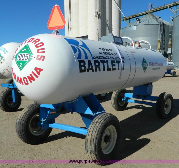 image for item J5212 Anhydrous ammonia nurse tank