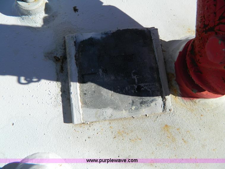 image for item J5212 Anhydrous ammonia nurse tank