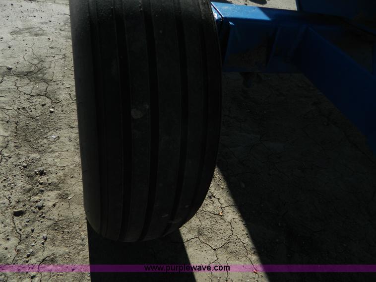 image for item J5213 Anhydrous ammonia nurse tank