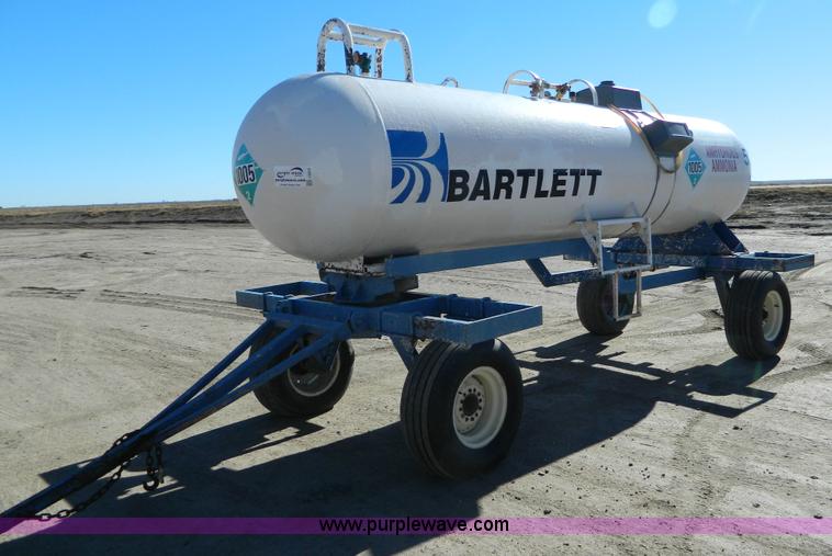 image for item J5219 Hamby anhydrous ammonia nurse tank trailer