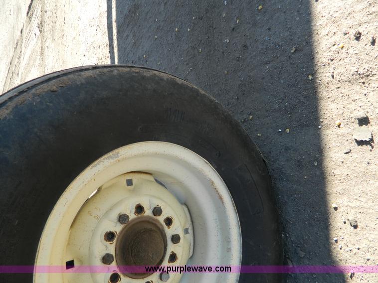 image for item J5219 Hamby anhydrous ammonia nurse tank trailer