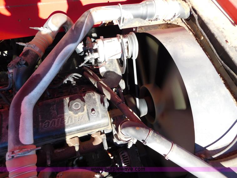 image for item J6832 2009 Massey-Ferguson 9795 combine