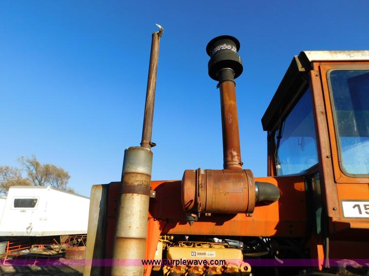 image for item J6836 1974 Massey-Ferguson 1505 4WD tractor