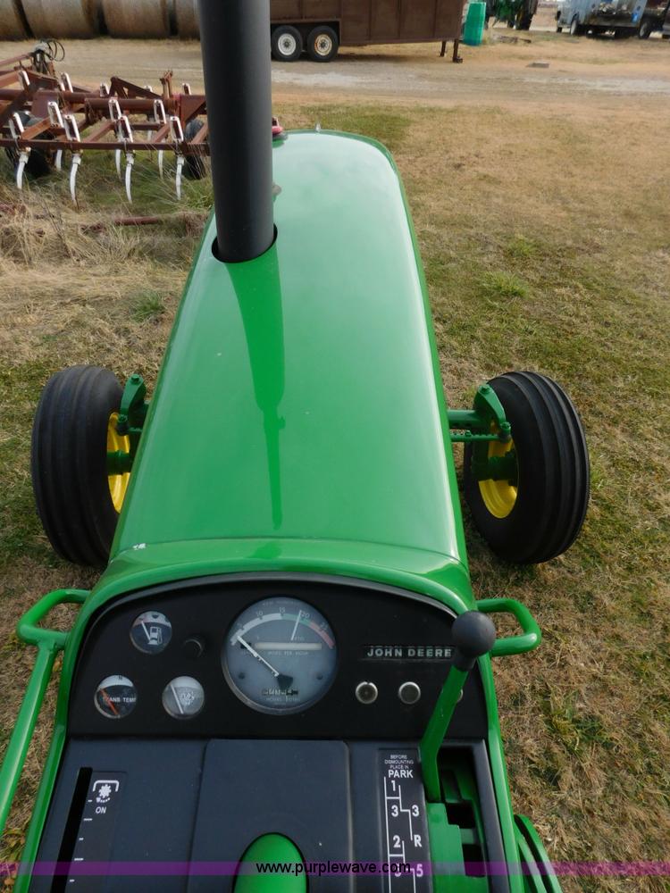 image for item J7464 1969 John Deere 4020 tractor