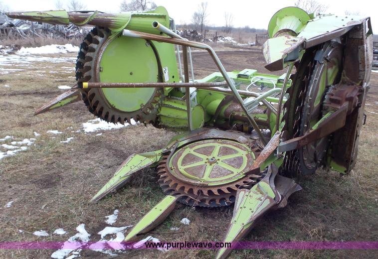 image for item J8407 1997 Claas RU450 rotary forage head