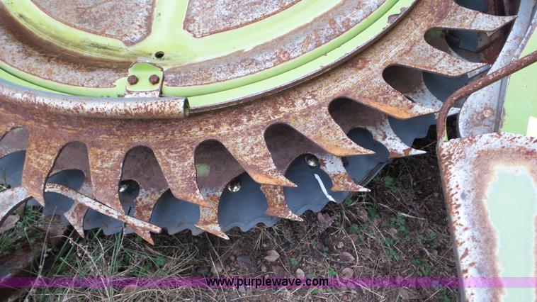image for item J8407 1997 Claas RU450 rotary forage head