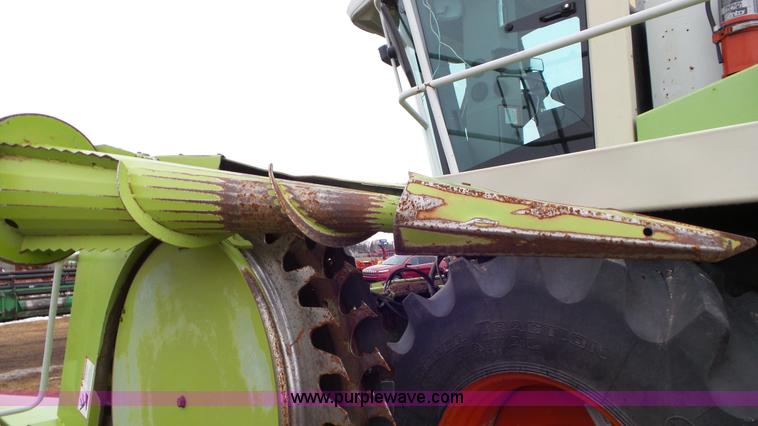 image for item J8407 1997 Claas RU450 rotary forage head