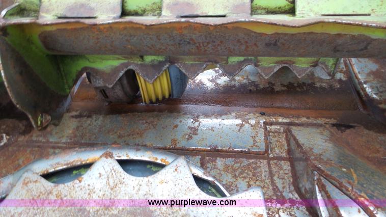 image for item J8407 1997 Claas RU450 rotary forage head