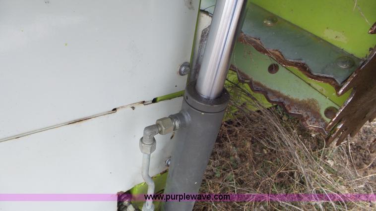 image for item J8407 1997 Claas RU450 rotary forage head