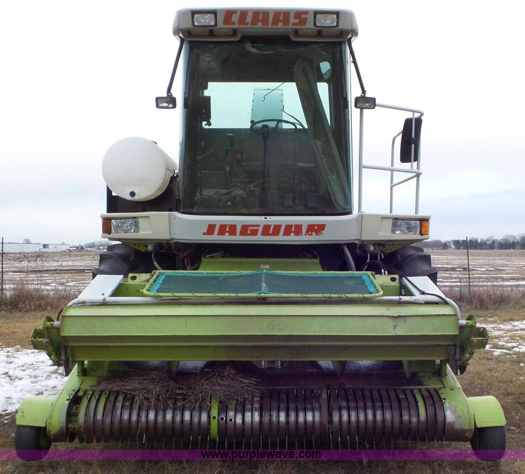 image for item J8409 2000 Claas Jaguar 860 forage harvester