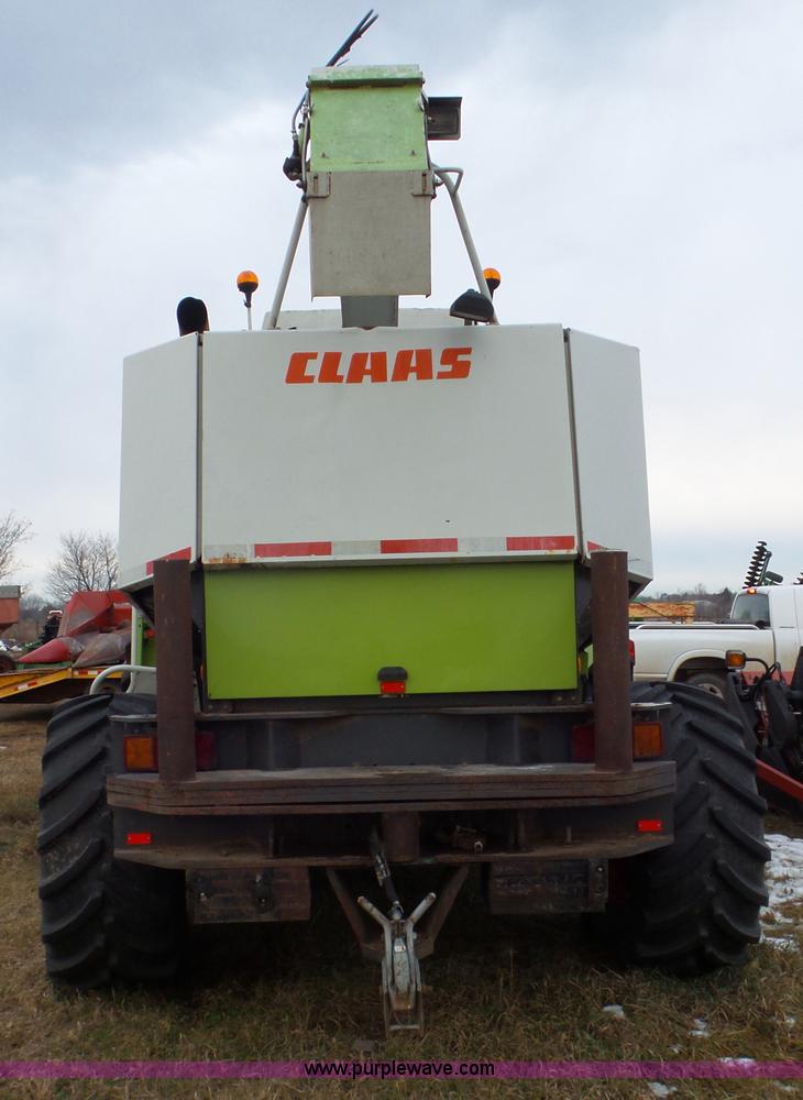 image for item J8409 2000 Claas Jaguar 860 forage harvester