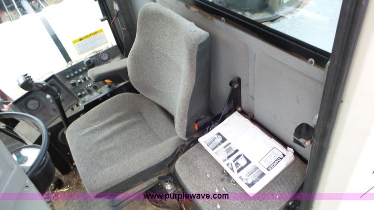 image for item J8409 2000 Claas Jaguar 860 forage harvester