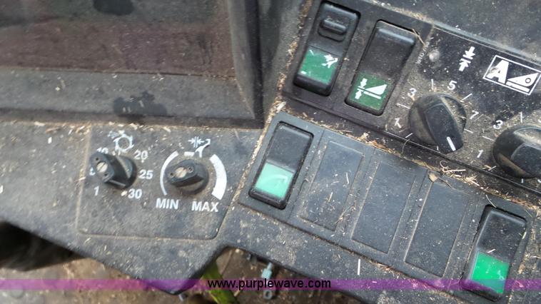 image for item J8409 2000 Claas Jaguar 860 forage harvester