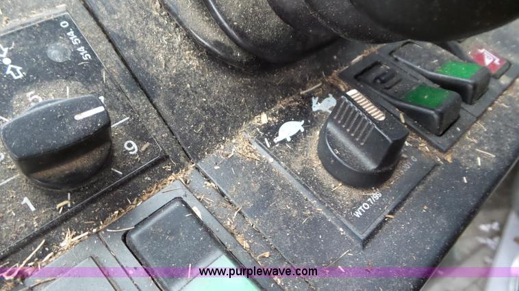 image for item J8409 2000 Claas Jaguar 860 forage harvester