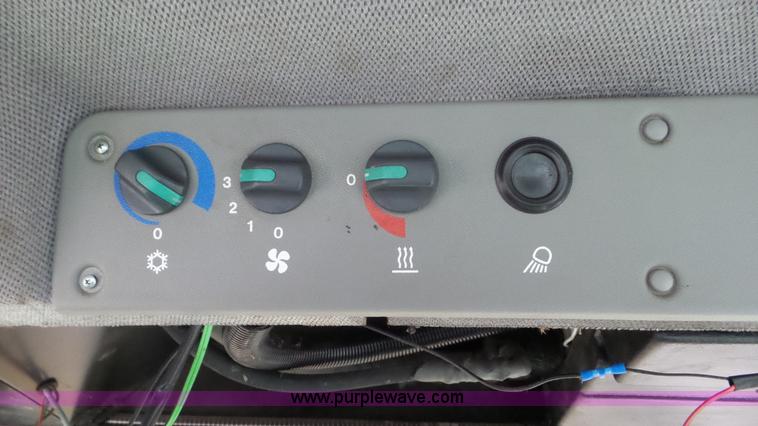 image for item J8409 2000 Claas Jaguar 860 forage harvester