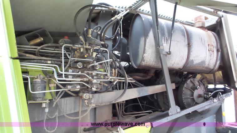 image for item J8409 2000 Claas Jaguar 860 forage harvester