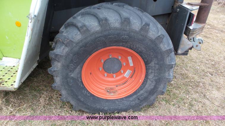 image for item J8409 2000 Claas Jaguar 860 forage harvester