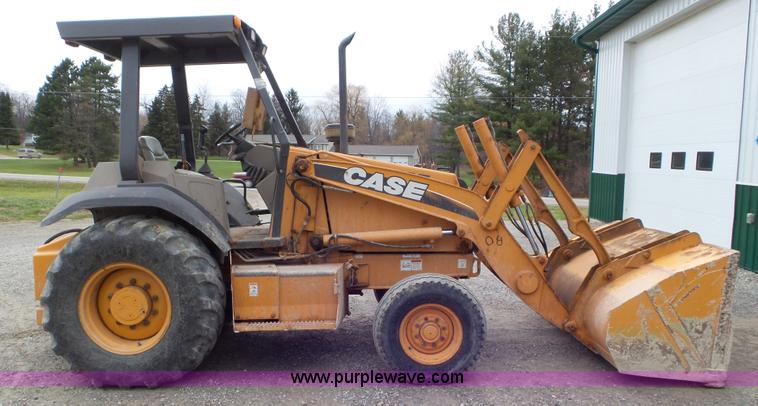 image for item J8428 2008 Case 570 MXT landscape tractor