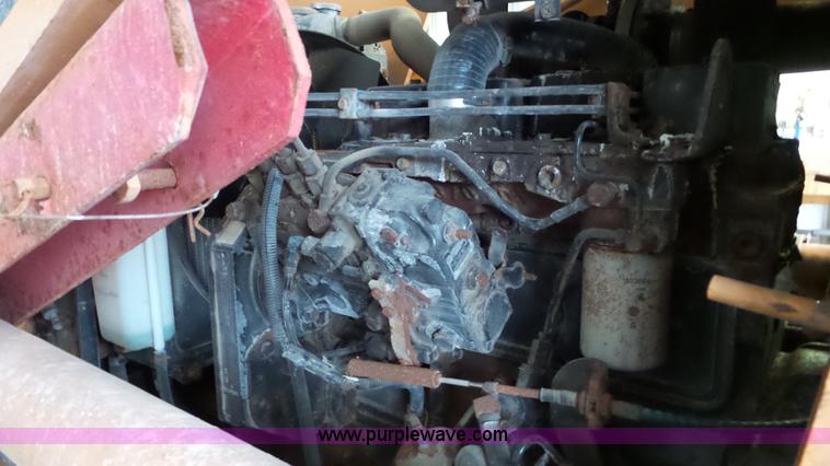 image for item J8428 2008 Case 570 MXT landscape tractor