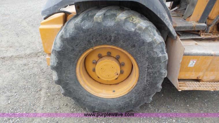 image for item J8428 2008 Case 570 MXT landscape tractor