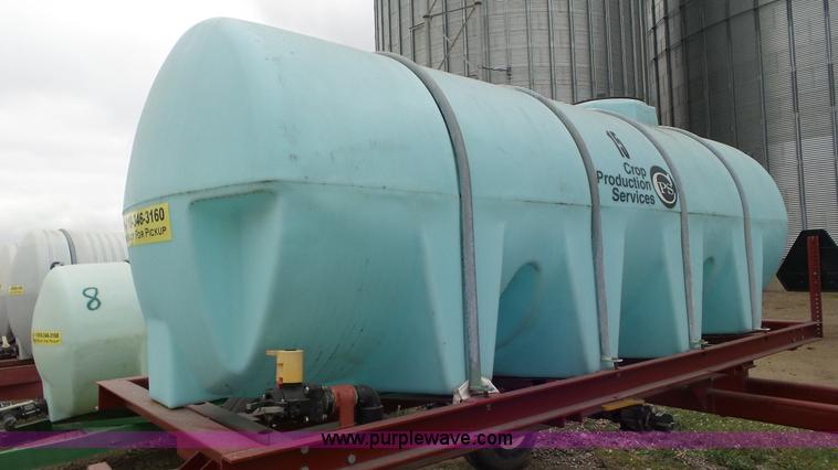 image for item J8432 Poly nurse tank