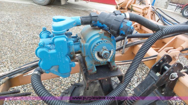 image for item J8433 Clark anhydrous ammonia applicator