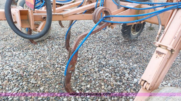 image for item J8433 Clark anhydrous ammonia applicator