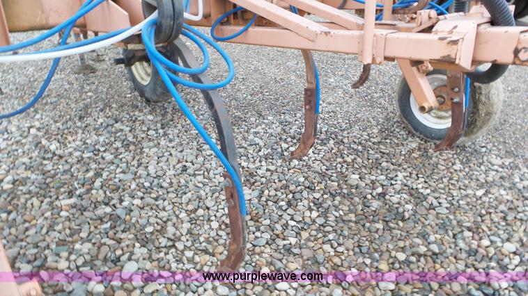 image for item J8433 Clark anhydrous ammonia applicator