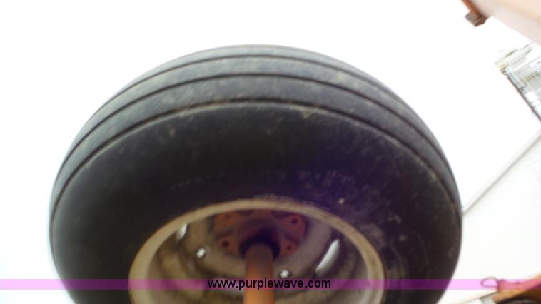 image for item J8433 Clark anhydrous ammonia applicator