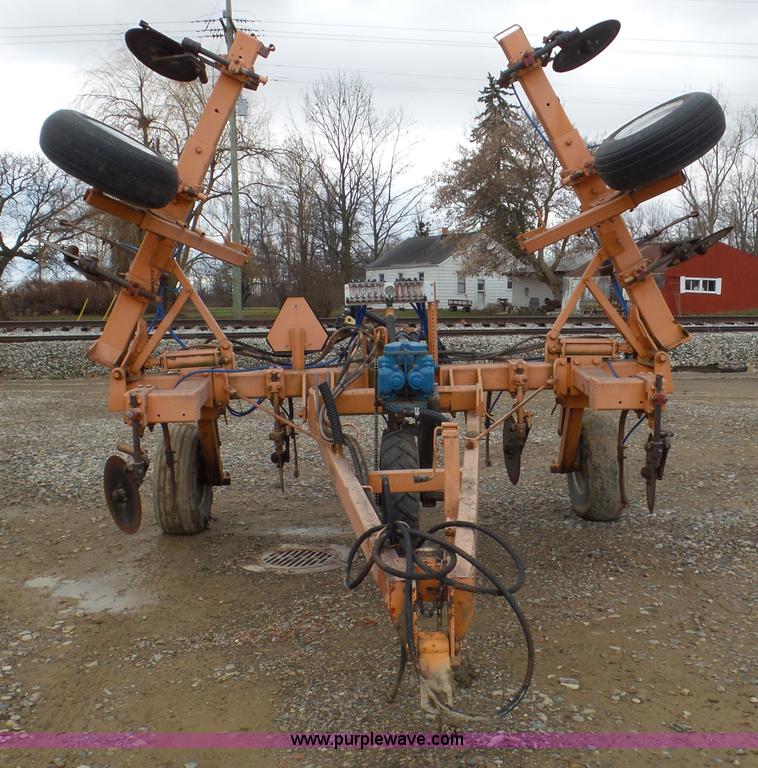 image for item J8434 Anhydrous ammonia applicator