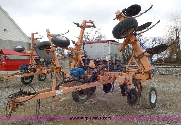 image for item J8434 Anhydrous ammonia applicator