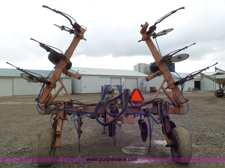 image for item J8434 Anhydrous ammonia applicator