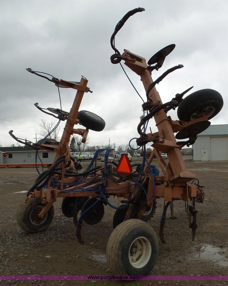 image for item J8434 Anhydrous ammonia applicator