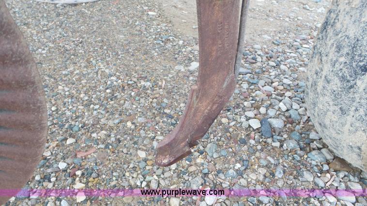 image for item J8434 Anhydrous ammonia applicator