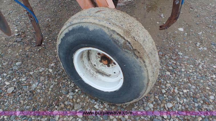 image for item J8434 Anhydrous ammonia applicator