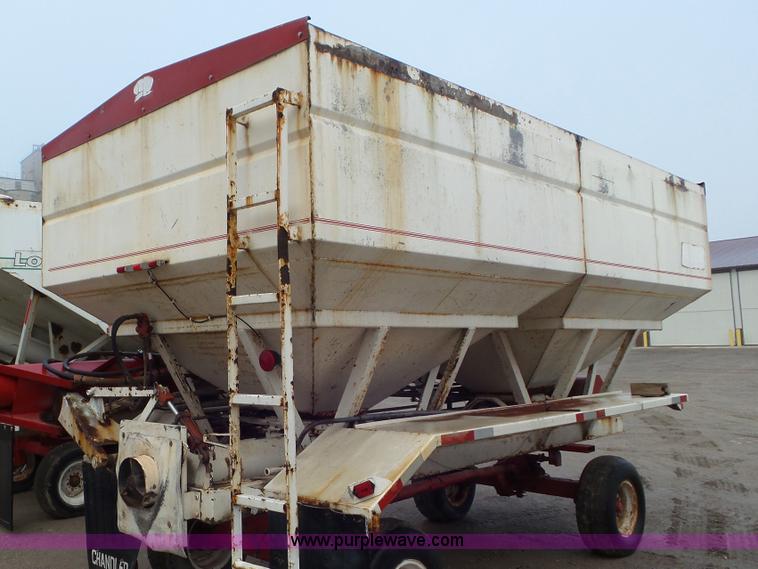 image for item J8440 Chandler tender bed