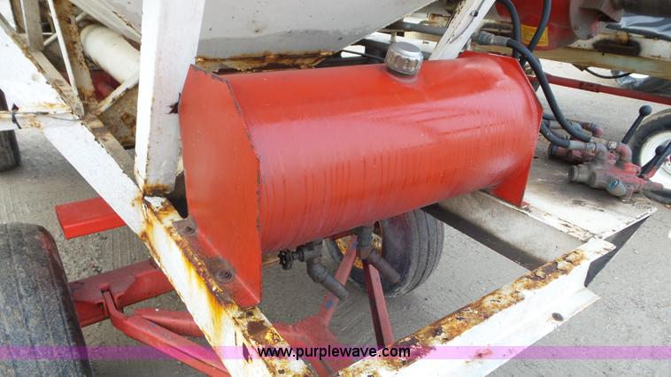 image for item J8440 Chandler tender bed